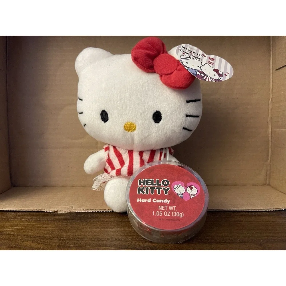 Hello Kitty‎ Dear Daniel 2015 Sanrio Plush w/Tags and Hard Candy Container